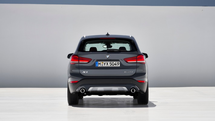 BMW X1 xDrive25i 2019. Desktop wallpaper