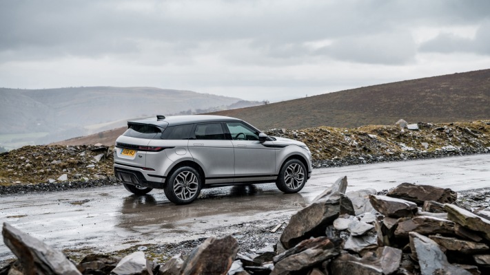 Land Rover Range Rover Evoque P300 HSE R-Dynamic 2019. Desktop wallpaper