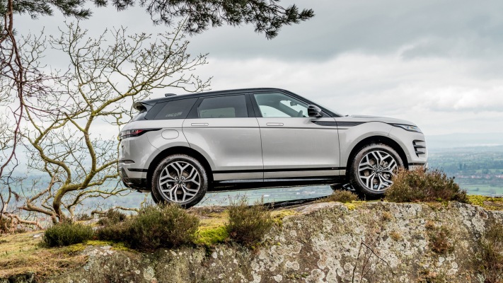 Land Rover Range Rover Evoque P300 HSE R-Dynamic 2019. Desktop wallpaper