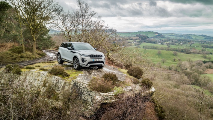 Land Rover Range Rover Evoque P300 HSE R-Dynamic 2019. Desktop wallpaper