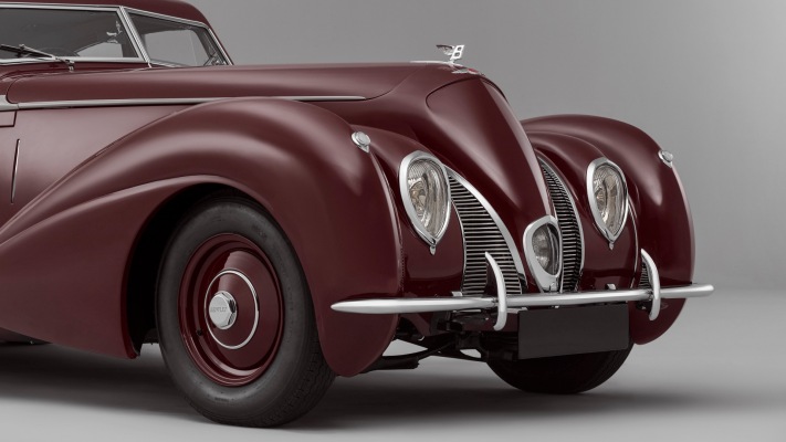 Bentley Corniche 1939. Desktop wallpaper