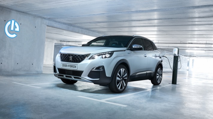 Peugeot 3008 SUV GT Hybrid4 2019. Desktop wallpaper