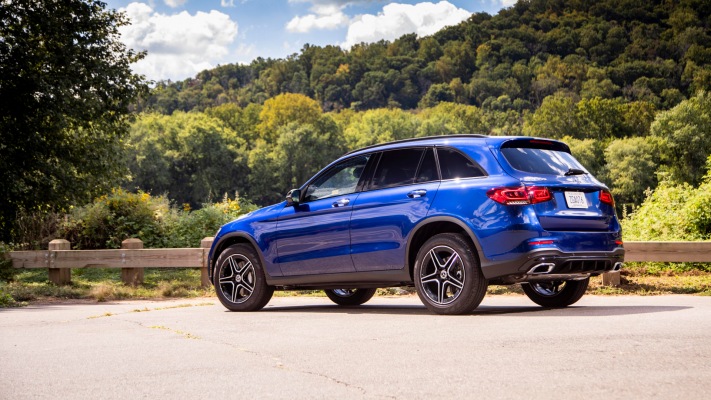 Mercedes-Benz GLC 300 4MATIC USA Version 2020. Desktop wallpaper