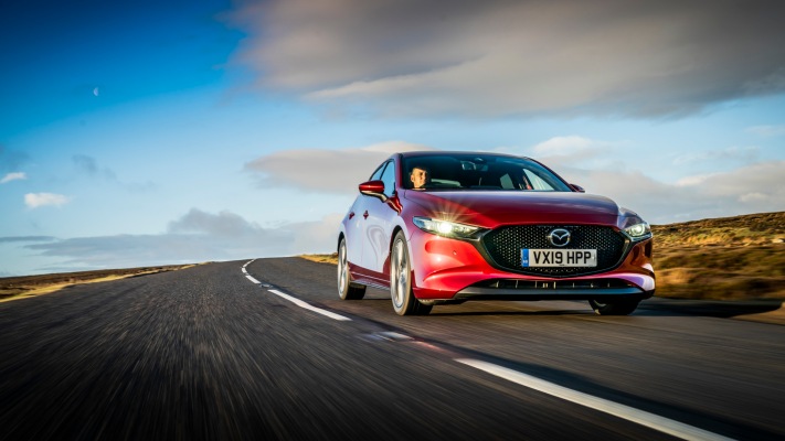 Mazda 3 SkyActiv-G Sport Lux UK Version 2020. Desktop wallpaper