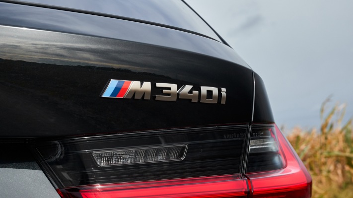 BMW M340i xDrive Touring 2020. Desktop wallpaper