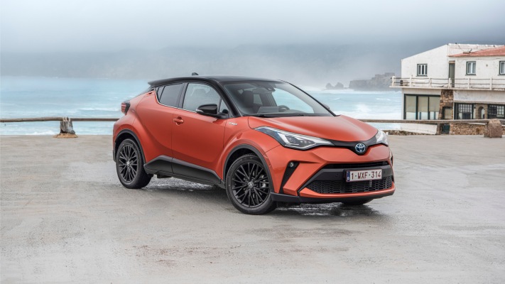 Toyota C-HR 2020. Desktop wallpaper