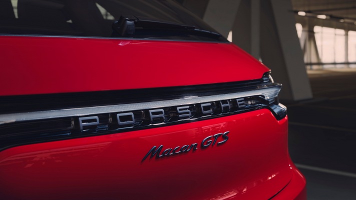 Porsche Macan GTS 2020. Desktop wallpaper