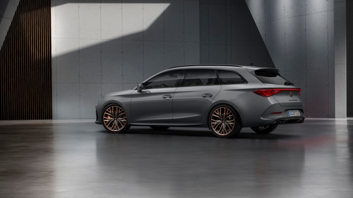 Cupra Leon Sportstourer 2021. Desktop wallpaper