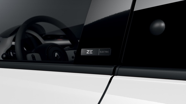 Renault Twingo Z.E. 2020. Desktop wallpaper
