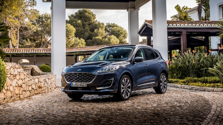 Ford Kuga Vignale EcoBlue Hybrid 2020. Desktop wallpaper