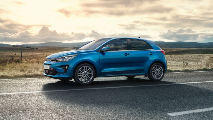 Kia Rio 2020. Desktop wallpaper