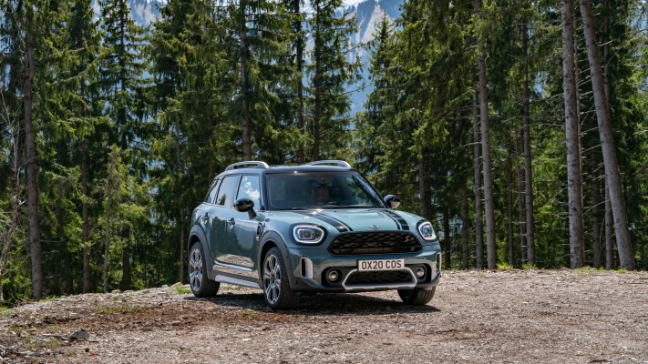 MINI Cooper S Countryman ALL4 2020. Desktop wallpaper