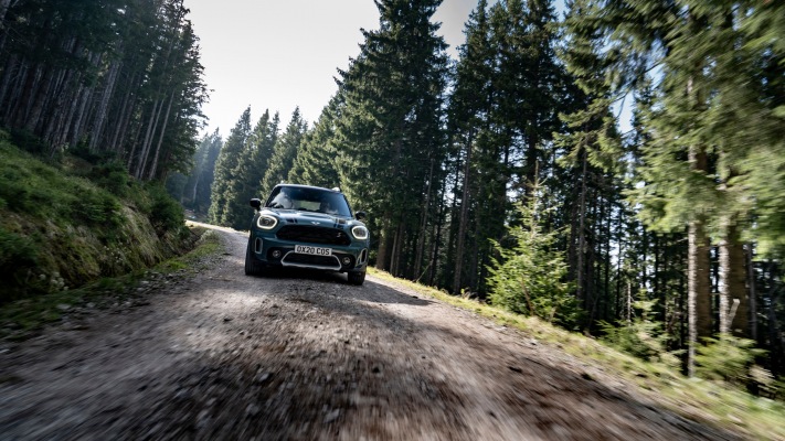 MINI Cooper S Countryman ALL4 2020. Desktop wallpaper