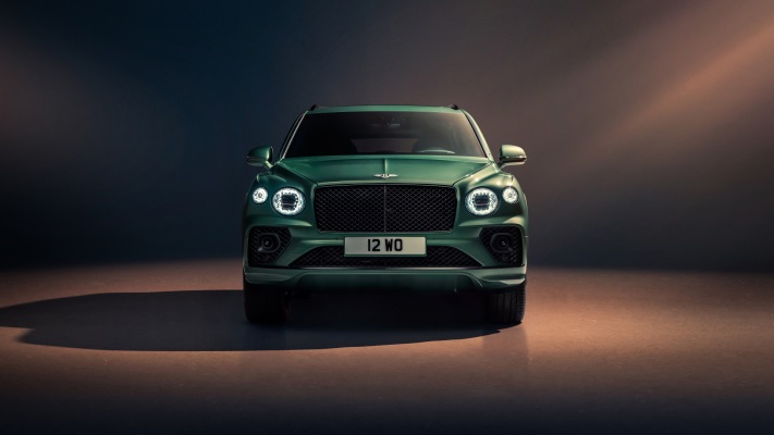 Bentley Bentayga 2021. Desktop wallpaper