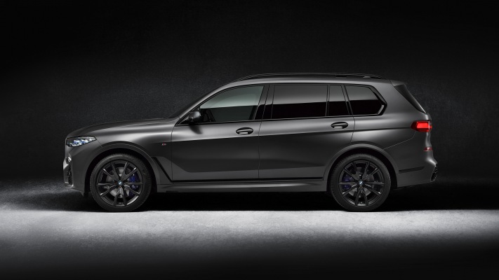 BMW X7 Dark Shadow Edition 2021. Desktop wallpaper