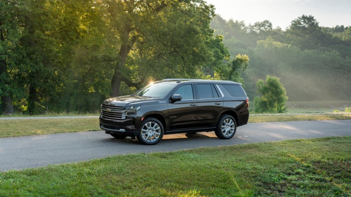 Chevrolet Tahoe High Country 2021. Desktop wallpaper