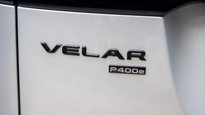 Land Rover Range Rover Velar 2021. Desktop wallpaper