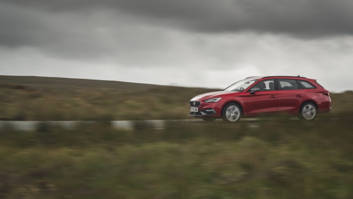 SEAT Leon FR Estate UK Version 2020. Desktop wallpaper