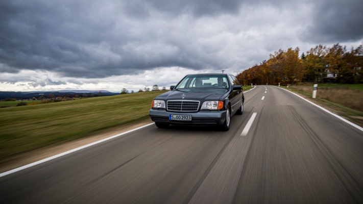 Mercedes-Benz 600 SEL 1991. Desktop wallpaper