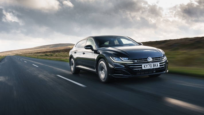 Volkswagen Arteon Shooting Brake UK Version 2021. Desktop wallpaper