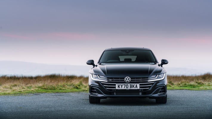 Volkswagen Arteon Shooting Brake UK Version 2021. Desktop wallpaper