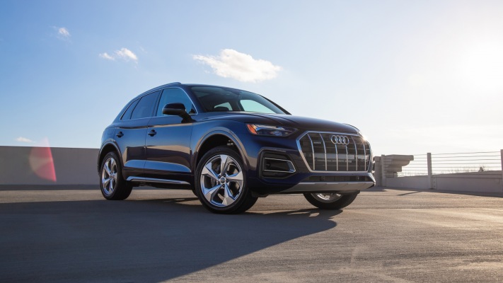 Audi Q5 USA Version 2021. Desktop wallpaper