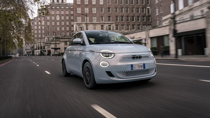 Fiat 500 2021. Desktop wallpaper