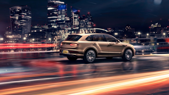 Bentley Bentayga Hybrid UK Version 2021. Desktop wallpaper