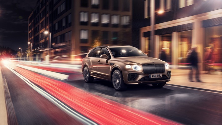 Bentley Bentayga Hybrid UK Version 2021. Desktop wallpaper