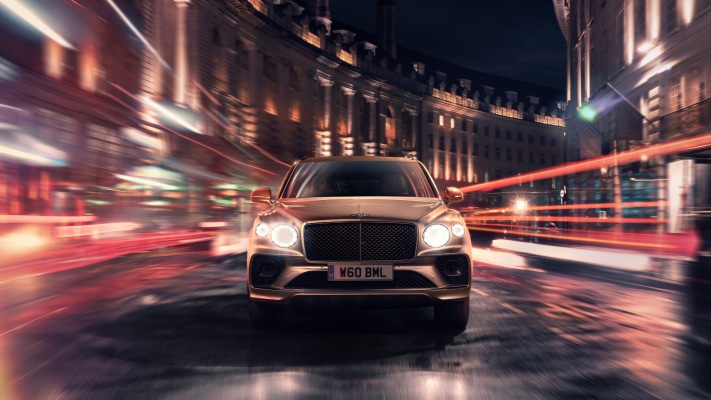 Bentley Bentayga Hybrid UK Version 2021. Desktop wallpaper