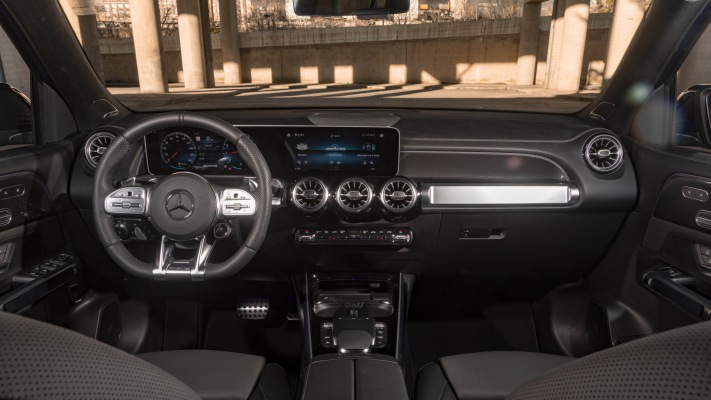 Mercedes-AMG GLB 35 4MATIC USA Version 2021. Desktop wallpaper