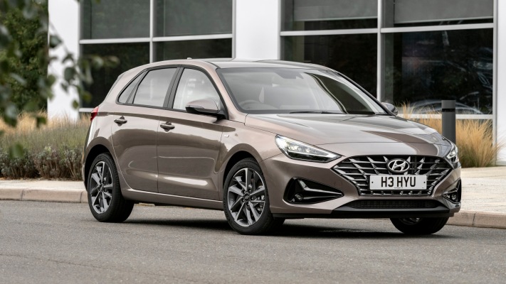 Hyundai i30 UK Version 2021. Desktop wallpaper