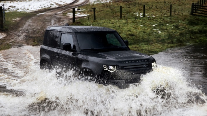 Land Rover Defender 90 2022. Desktop wallpaper