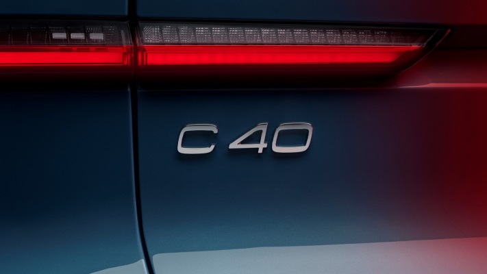 Volvo C40 Recharge 2022. Desktop wallpaper