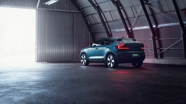 Volvo C40 Recharge 2022. Desktop wallpaper