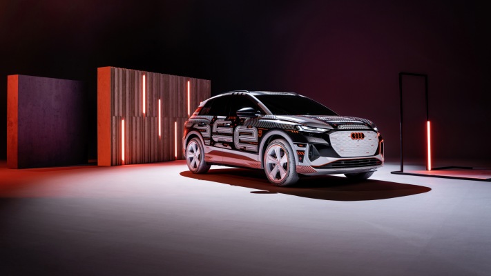 Audi Q4 e-tron Concept 2022. Desktop wallpaper