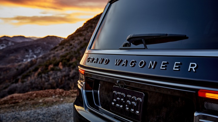 Jeep Grand Wagoneer 2022. Desktop wallpaper