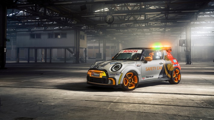 MINI John Cooper Works Electric Pacesetter 2021. Desktop wallpaper