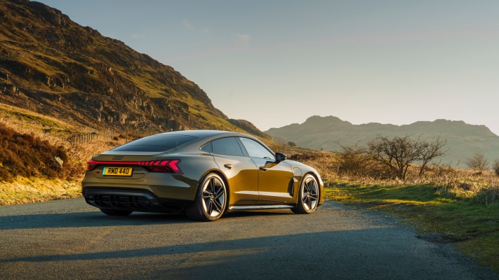 Audi RS e-tron GT UK Version 2021. Desktop wallpaper