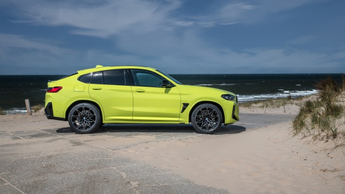 BMW X4 M Competition 2022. Desktop wallpaper