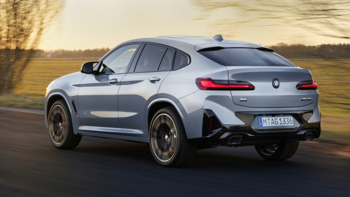 BMW X4 M40i 2022. Desktop wallpaper