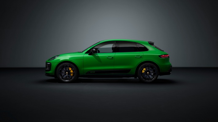 Porsche Macan GTS 2022. Desktop wallpaper