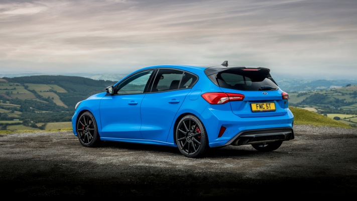 Ford Focus ST UK Version 2022. Desktop wallpaper