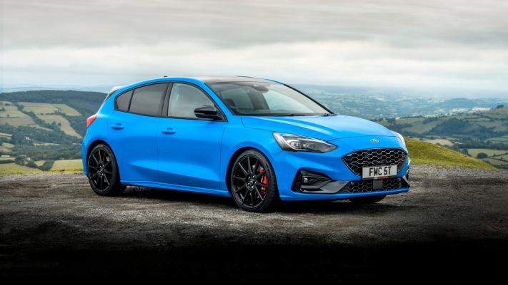 Ford Focus ST UK Version 2022. Desktop wallpaper