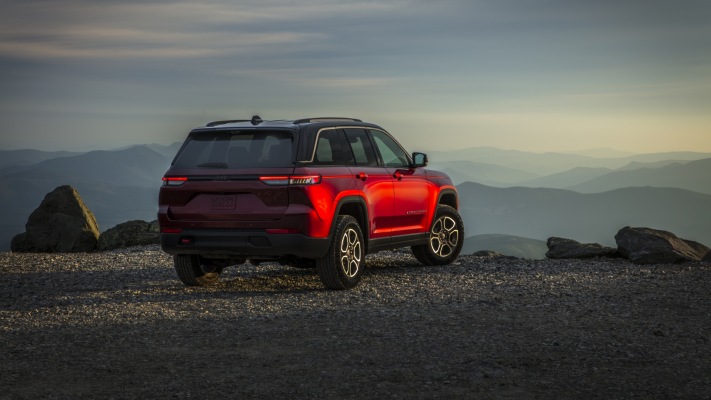 Jeep Grand Cherokee Trailhawk 2022. Desktop wallpaper