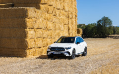 Desktop wallpaper. Mercedes-Benz GLC 300de 4MATIC 2023. ID:150357