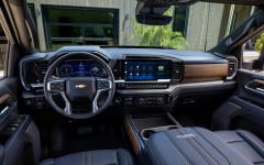 Desktop image. Chevrolet Silverado 2500 HD High Country 2024. ID:150609