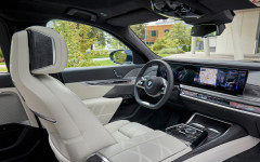 Desktop image. BMW 740d xDrive 2023. ID:150717