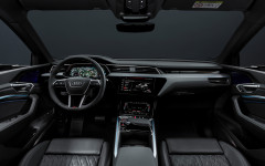 Desktop image. Audi SQ8 Sportback e-tron quattro 2024. ID:151532