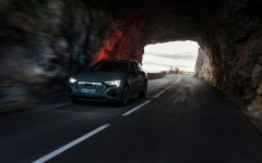 Desktop image. Audi Q8 e-tron quattro 2024. ID:151556